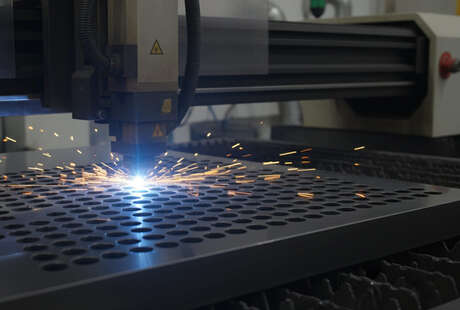 Превью новости В России растёт интерес к высокоточной лазерной резке и роботизированной сварке