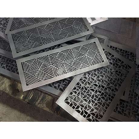 Решетки металлические