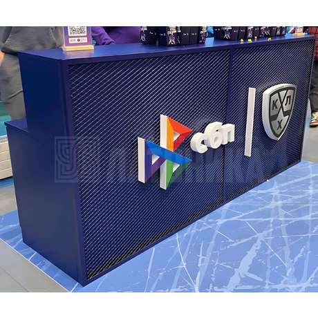 Панель с сеткой