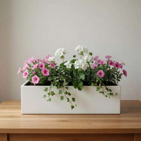 Металлическое кашпо для цветов «Оазис»