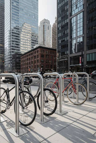 архитектурная форма в городе