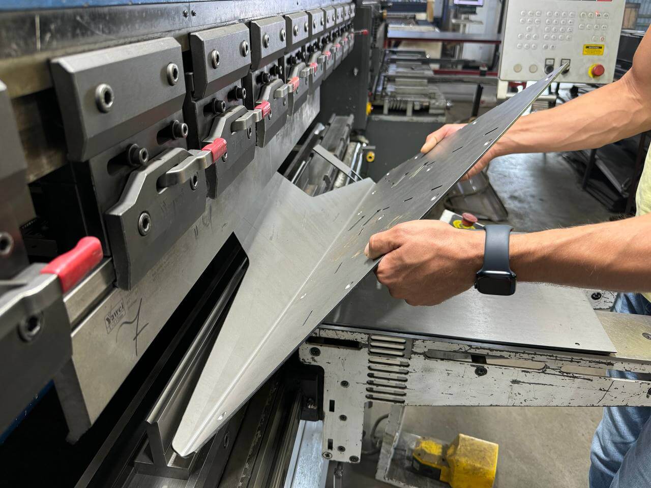 Гибка металла