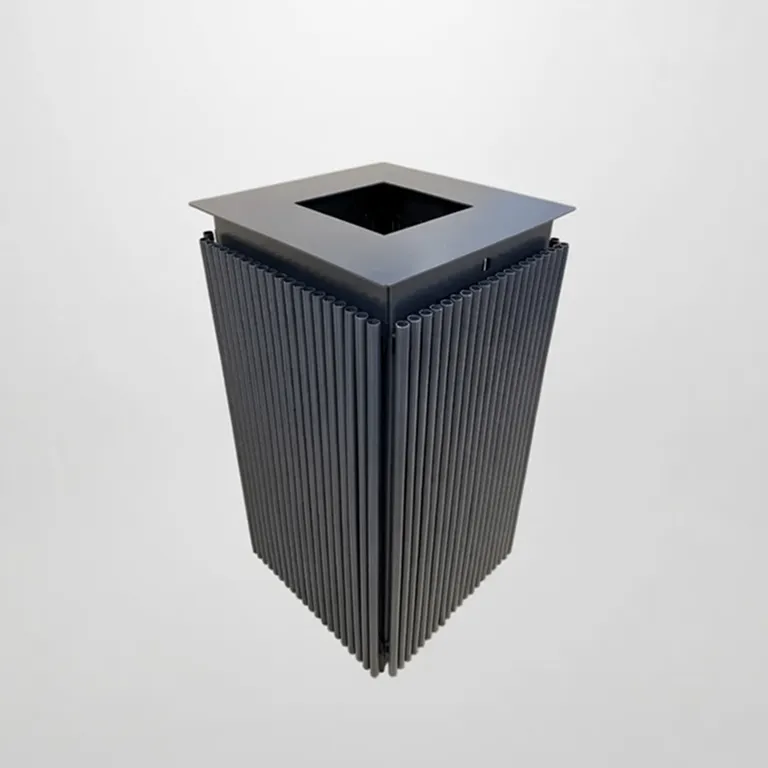 Урны и контейнеры